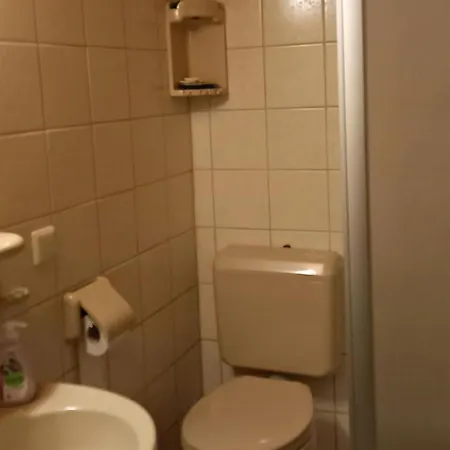 Bed & Breakfast Gaestezimmer Morgenstern Lohmen (Saxony)